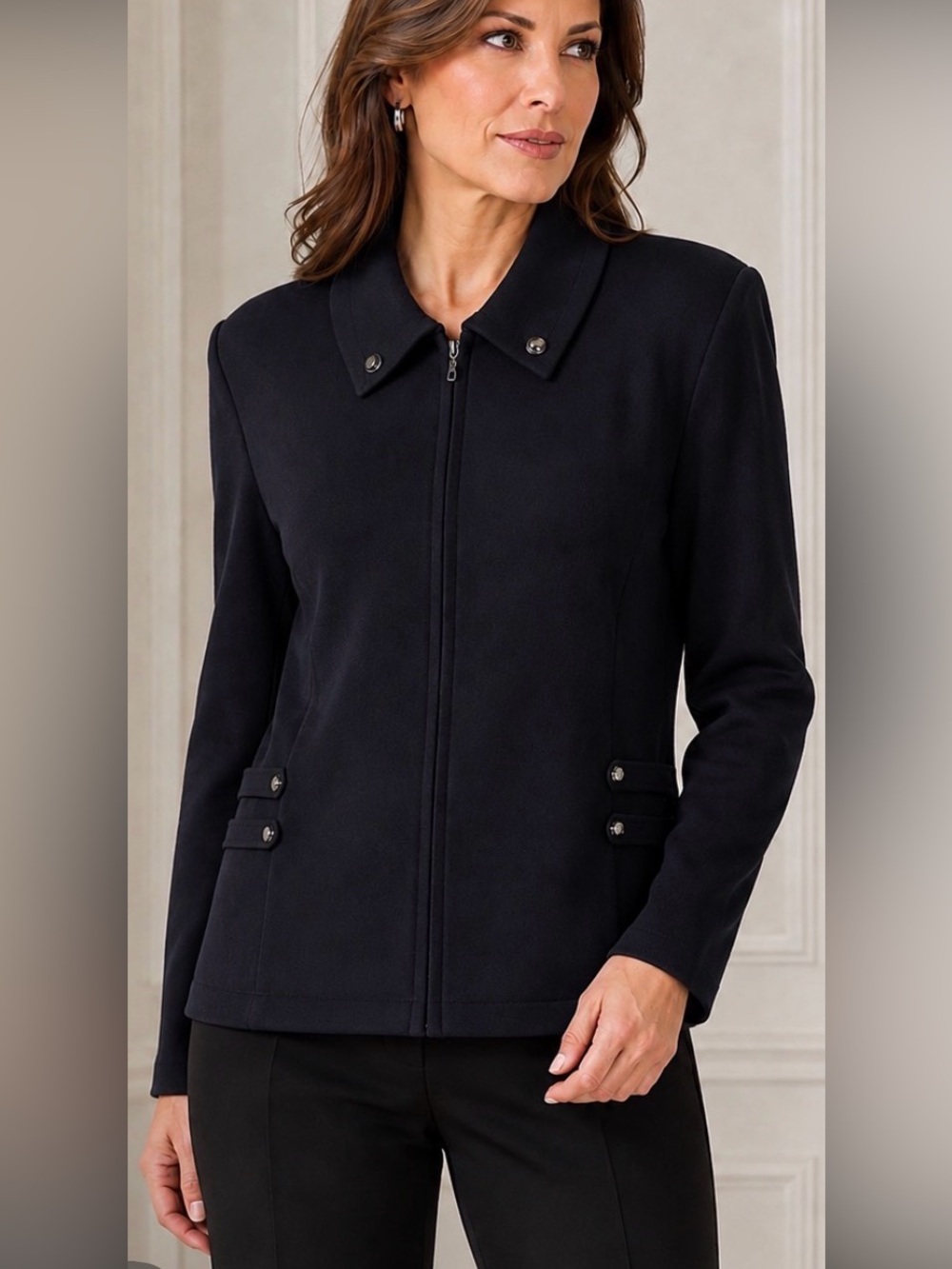 St. John Collection zip-front, collared, or military-style knit jacket Size 16
